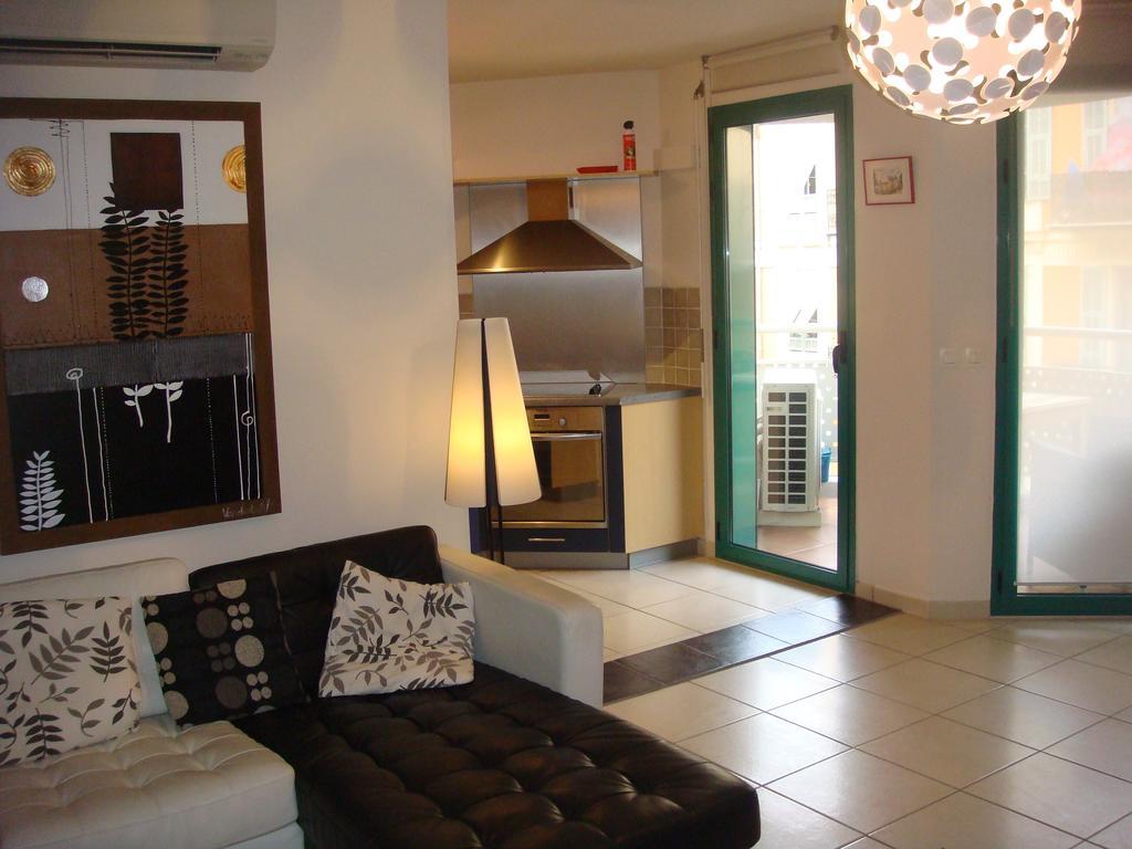 Apartment Nicea Δωμάτιο φωτογραφία
